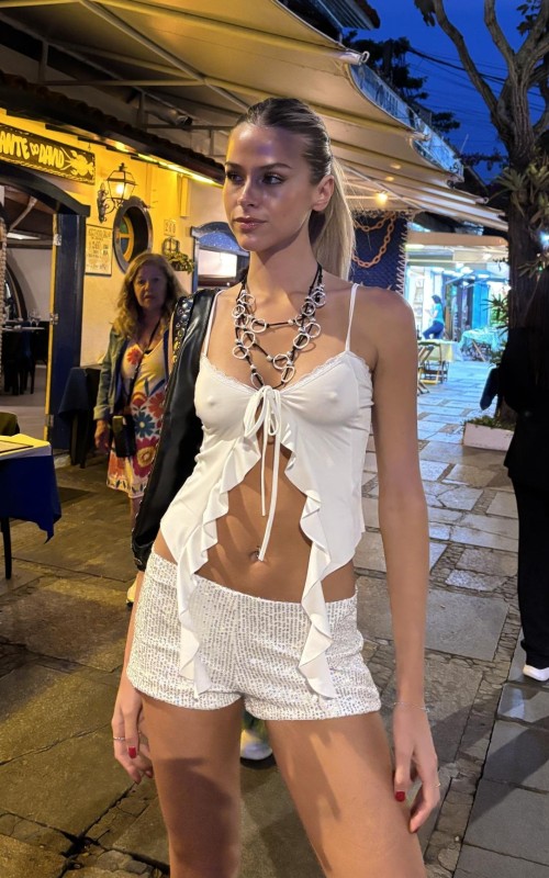 SHORT LENTEJUELAS - Art.526